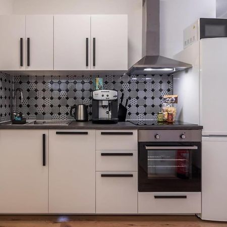 Charming Apartment In Prime Location Hamburg Luaran gambar