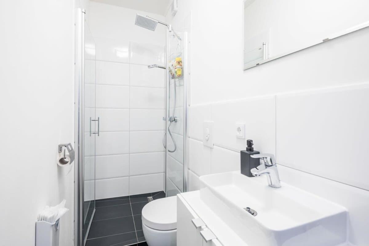 Charming Apartment In Prime Location Hamburg Luaran gambar